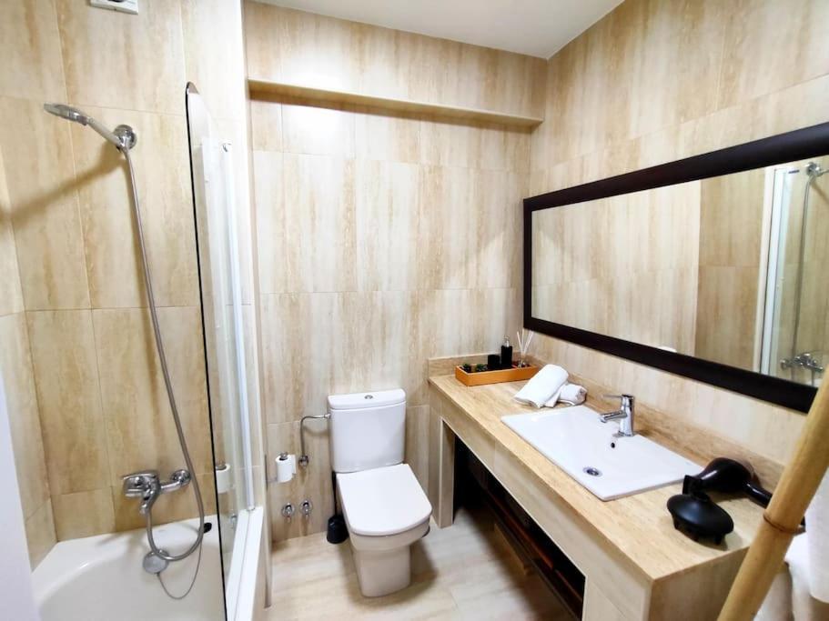 Tranquilo Apartamento Con Parking Gratis Vigilado 24H Vigo Exterior photo